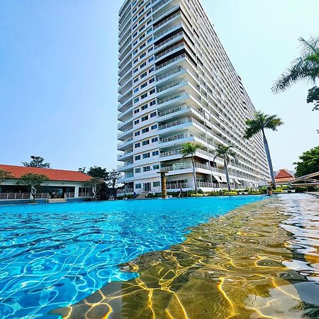 View Talay 5 Jomtien Beachfront Pattaya Luaran gambar