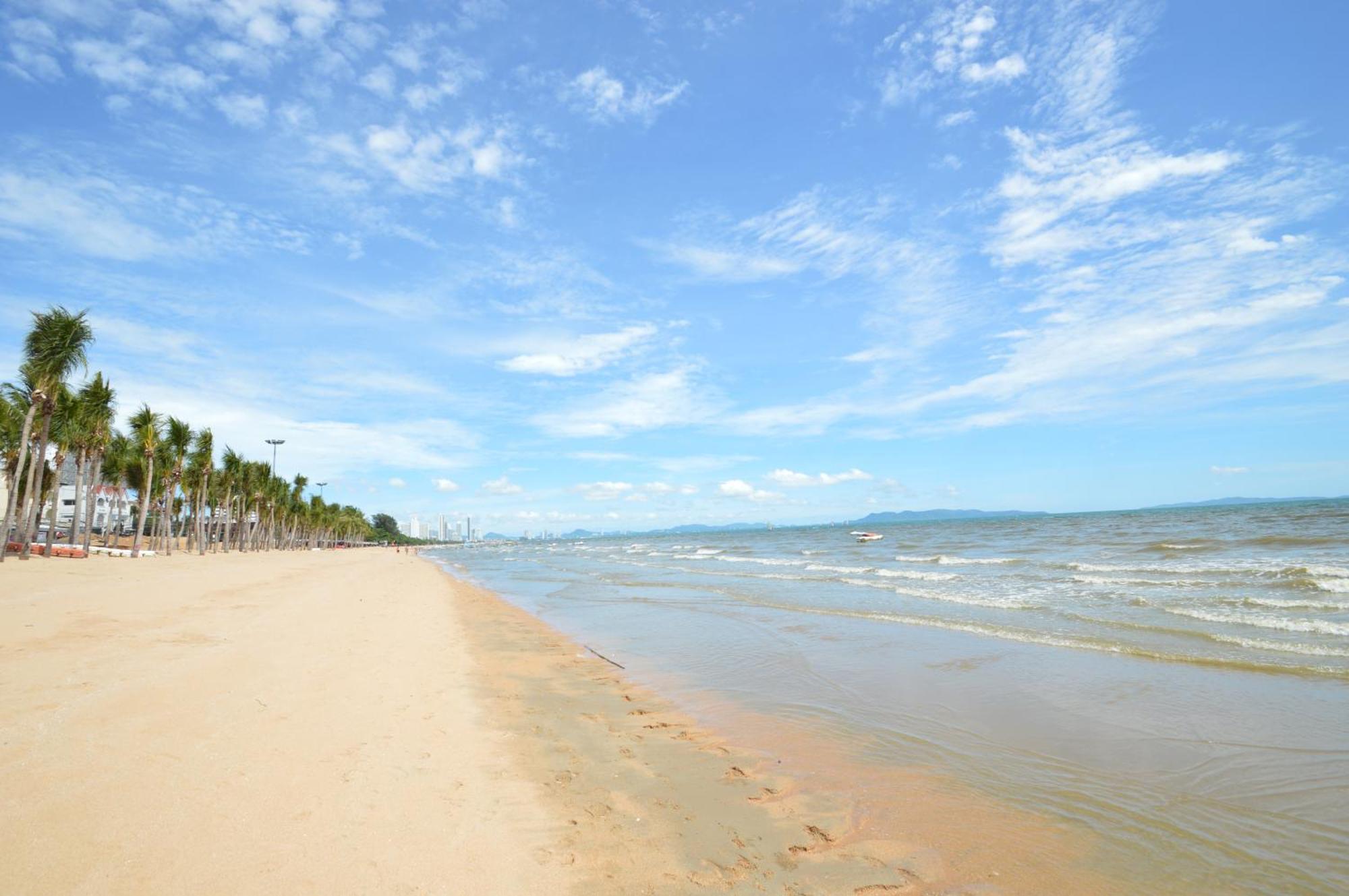 View Talay 5 Jomtien Beachfront Pattaya Luaran gambar